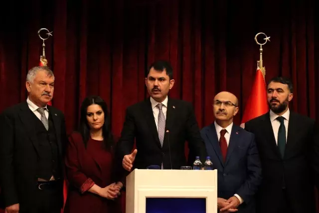 Bakan Kurum Adana'da yağışların tahribatını açıkladı, konut müjdesi verdi