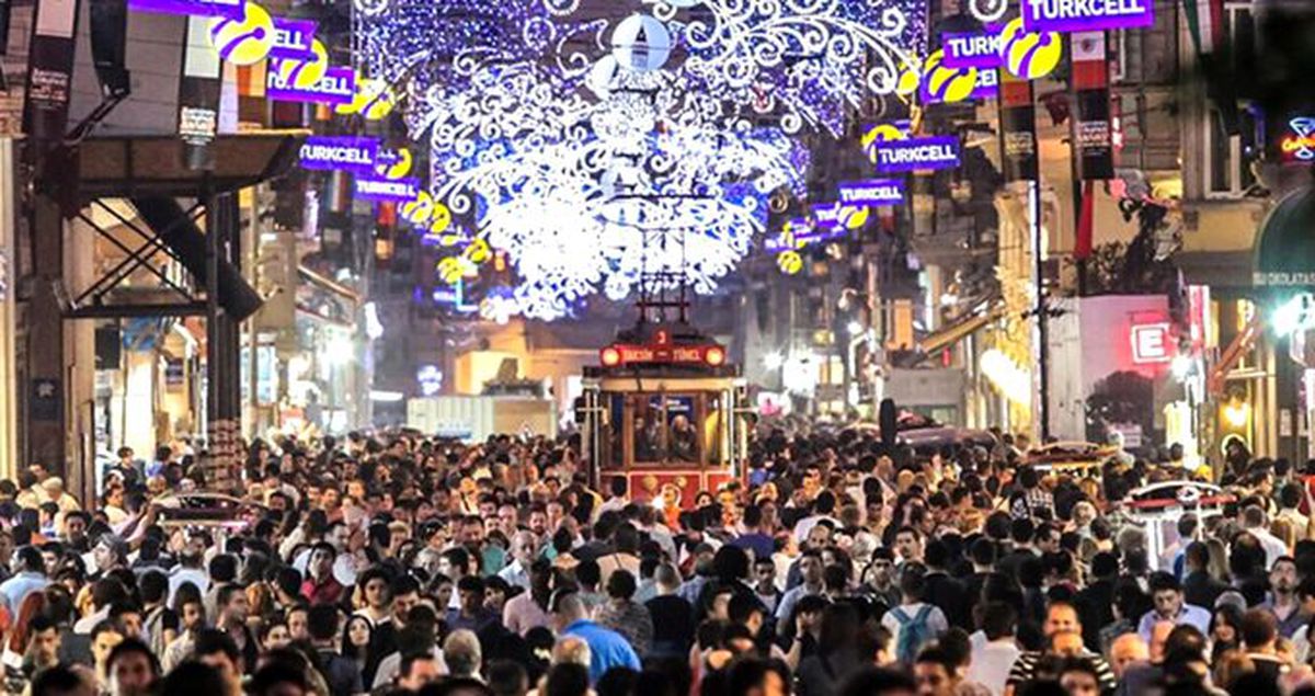 İBB'den yılbaşı gecesi tedbirleri! Metro sabaha kadar hizmet verecek