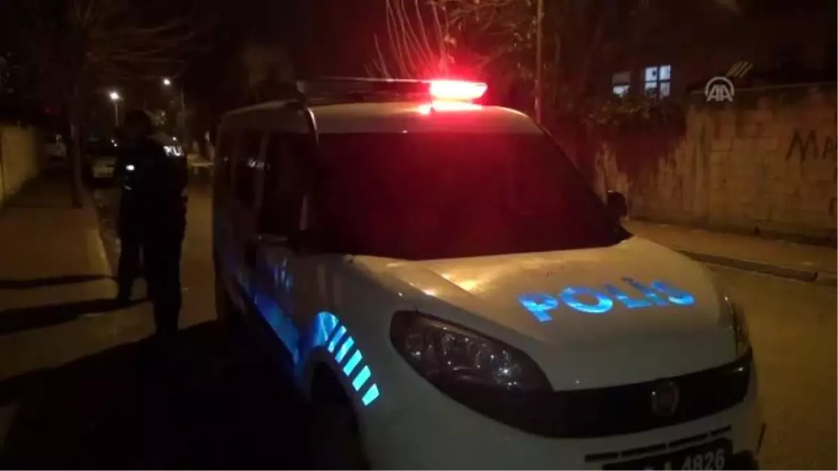 Mahallede havaya ateş eden şüpheli kaçtı