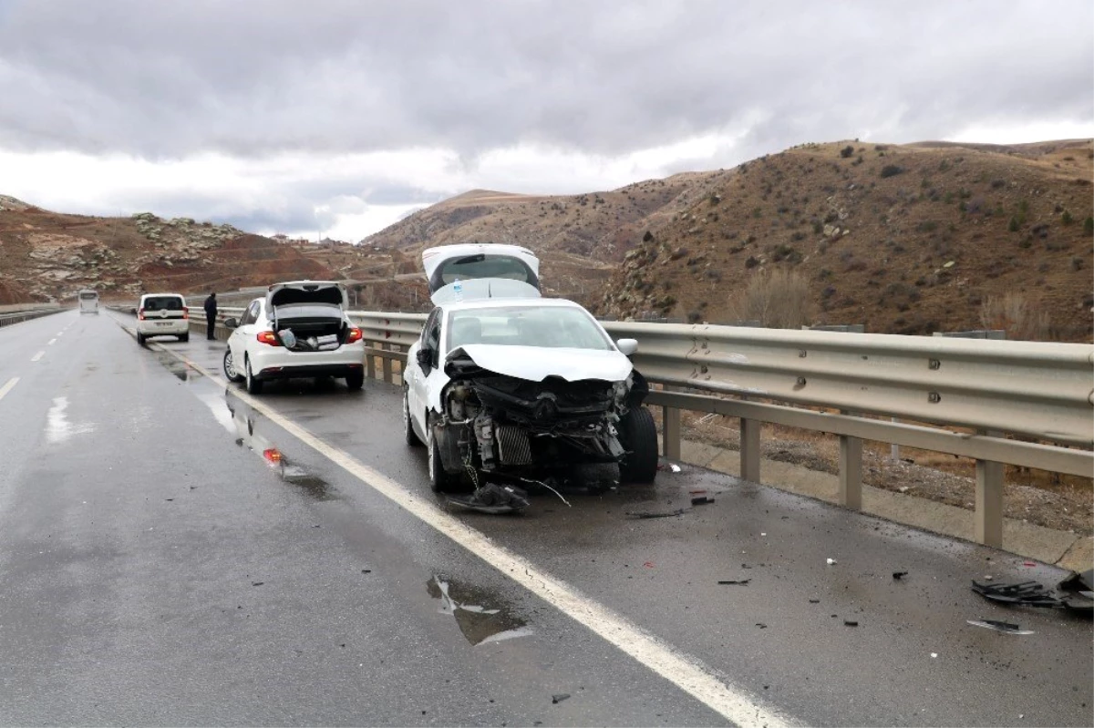 Sivas Ta Trafik Kazası 1 Yaralı Haberler