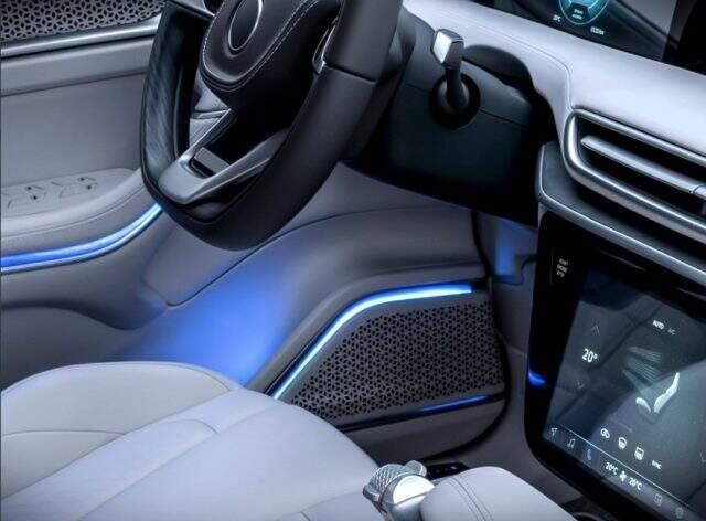 Son dakika: Yerli otomobilin iç görüntüsü paylaşıldı