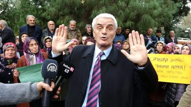 Uzungöl'de yıkımlar sürüyor Uzungöl'de yıkımlar sürüyor