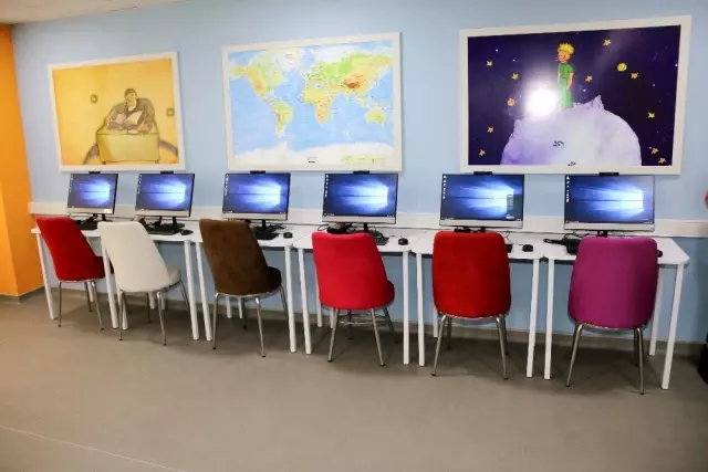 Yahyalı'da 'Z-Kütüphane' açıldı