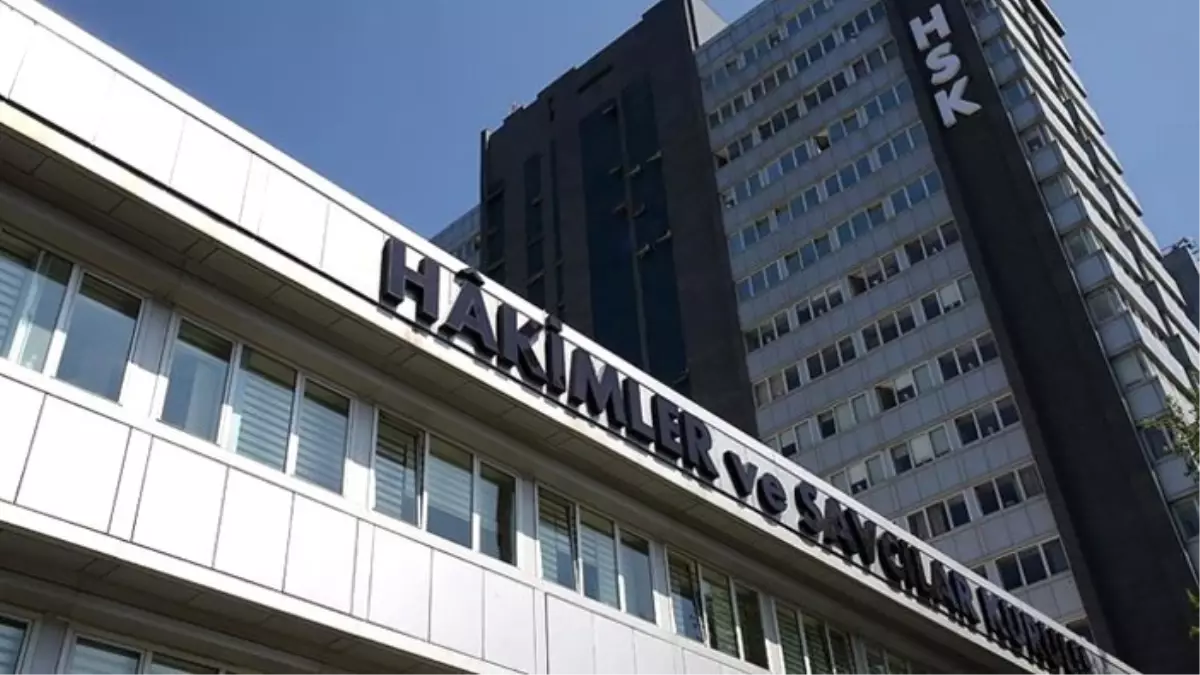 18 hakim ve savcı açığa alındı