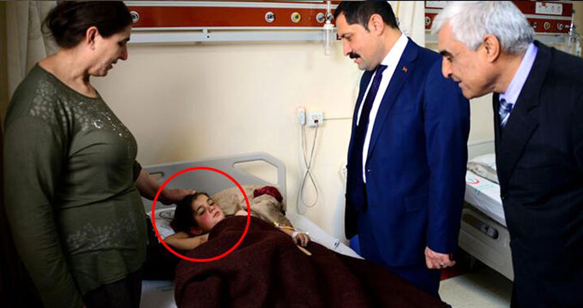 3 çocuk, sabah saat erken saatlerde çöken tavanın altında kaldı