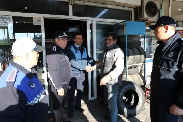 Akhisar'da kaldırım işgallerine izin yok