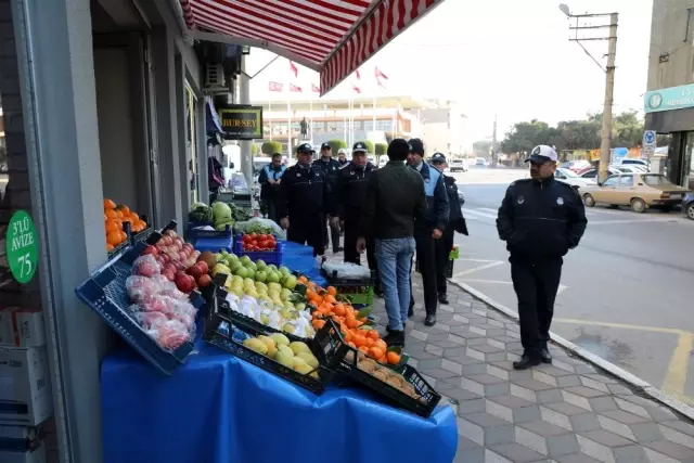 Akhisar'da kaldırım işgallerine izin yok