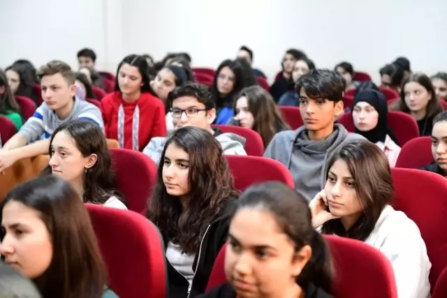 Aşkın Tören: 'Etikten ve ahlaktan asla vazgeçmeyeceğiz' Aşkın Tören: 'Etikten ve ahlaktan asla vazgeçmeyeceğiz'