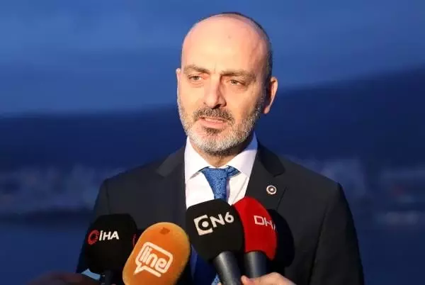 Bursa protokolünden 'yerli otomobil' açıklaması Bursa protokolünden 'yerli otomobil' açıklaması
