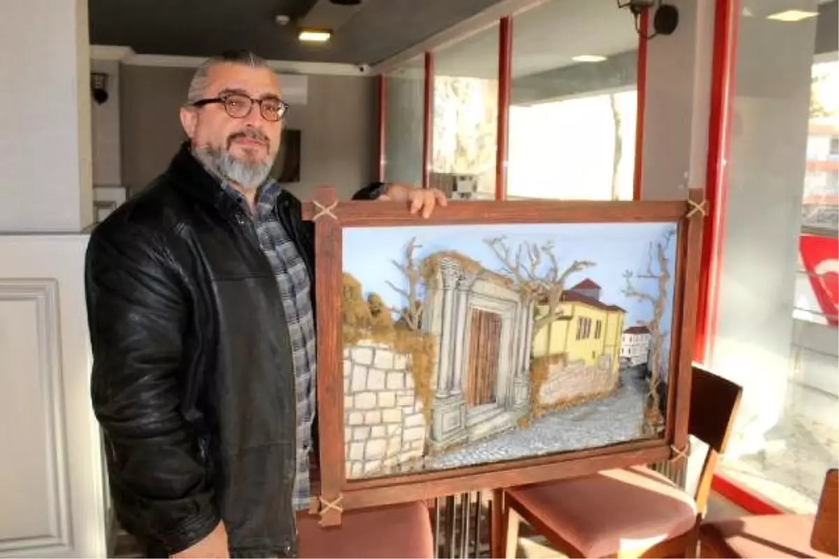 Çöpleri sanat eserine dönüştürüyor