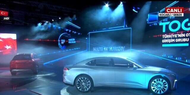 Cumhurbaşkanı Erdoğan yerli ve milli otomobili kullandı