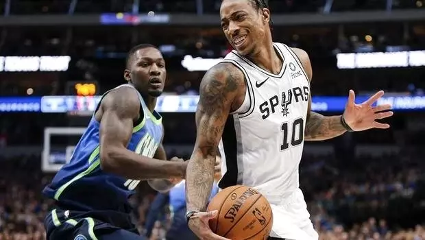 Dallas Mavericks, San Antonio Spurs'u mağlup etti Dallas Mavericks, San Antonio Spurs'u mağlup etti