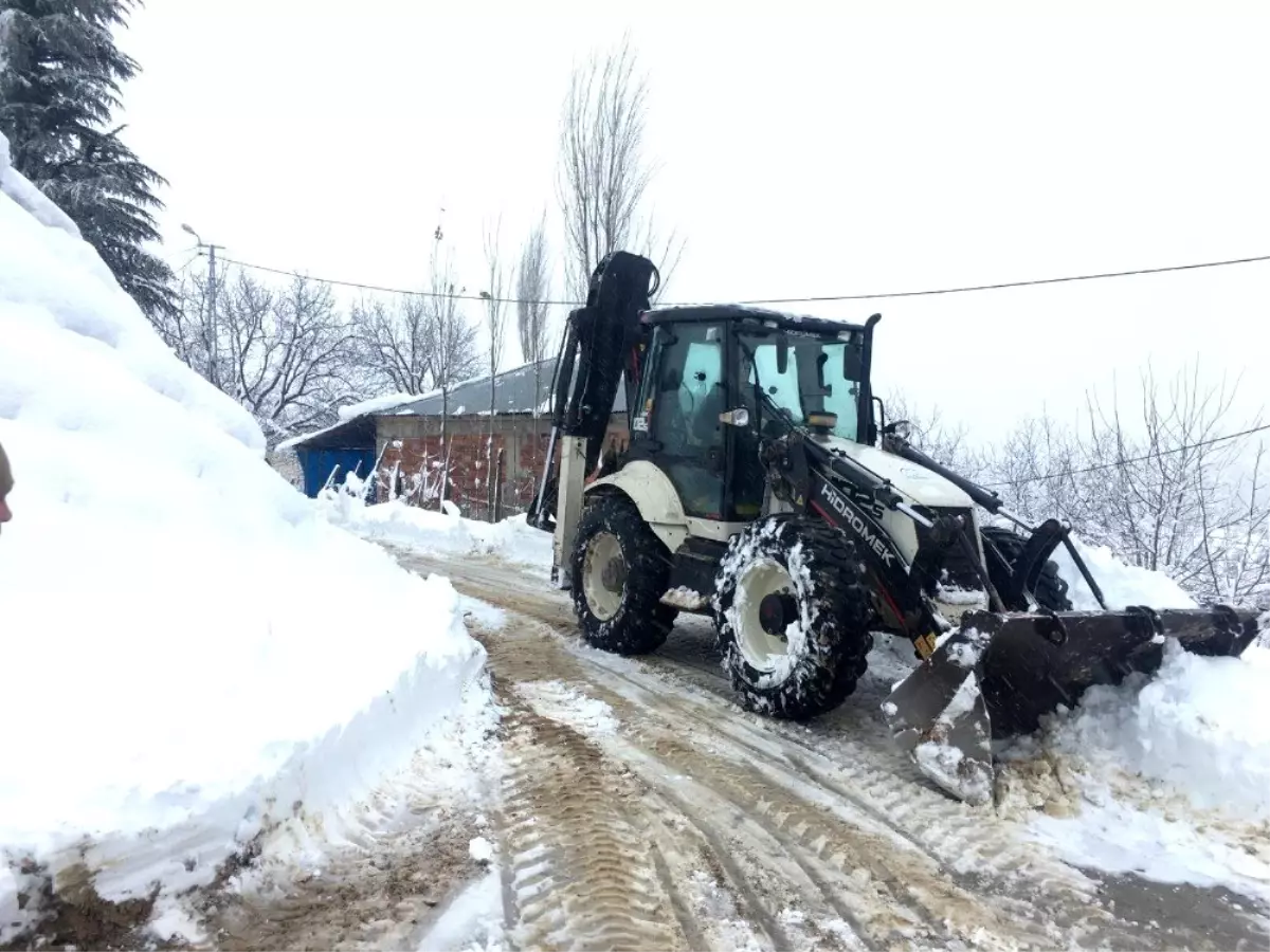 Dulkadiroğlu Belediyesi'nden karla mücadele