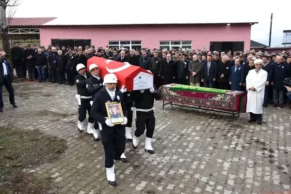 Emniyet müdür yardımcısı son yolculuğuna uğurlandı