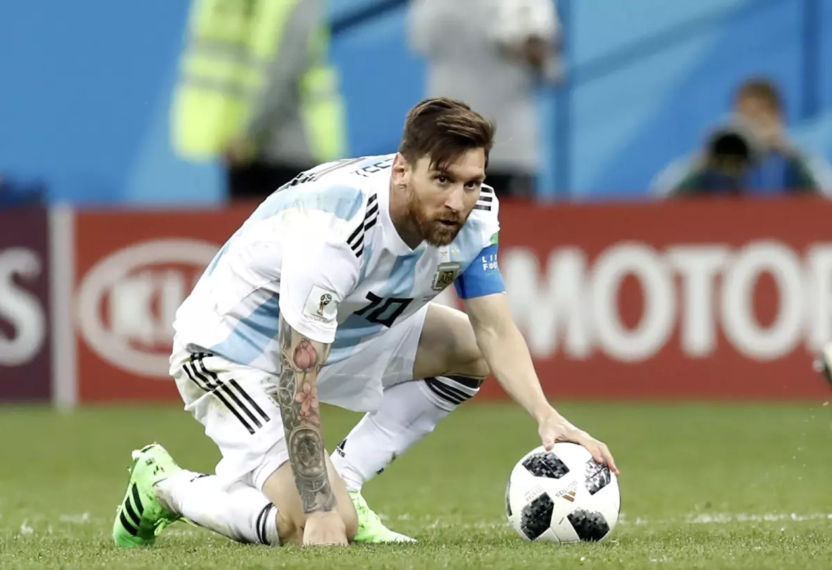 Garry Cook: 2008 yılında yanlışlıkla Messi'yi Manchester City'ye transfer ediyorduk - Spor