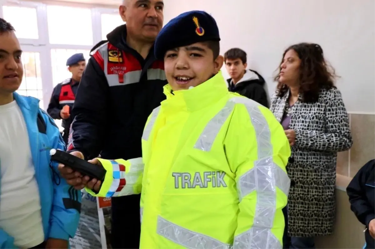 Jandarmadan özel çocuklara, özel trafik eğitimi