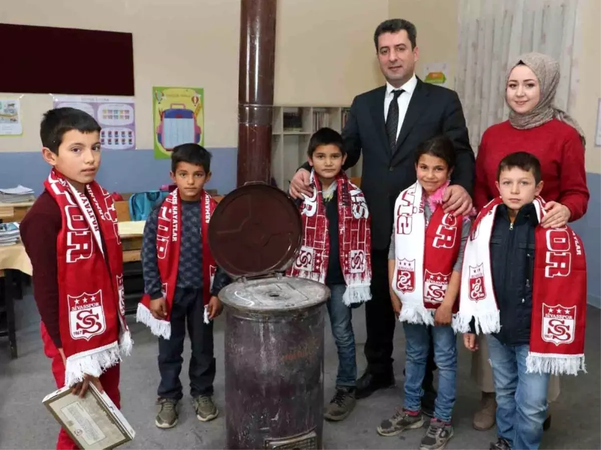 Müdürden öğrencilere maç sözü