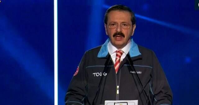 Son dakika: Yerli otomobilin tanıtımı başladı! İşte ilk kareler Türkiye'nin Otomobili Girişim Grubu'nun 2022 yılında üretimine başlayacağı, geliştirme süreci devam eden otomobilin ön gösterim versiyonu Türkiye ile buluştu. Türkiye'nin otomobilinden ilk fotoğraf geldi. | Sungurlu Haberleri