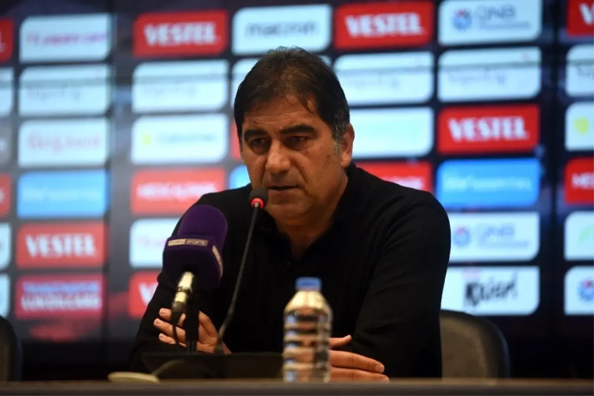 Karaman: 'Oyuncularımı alınlarından öpüyorum'