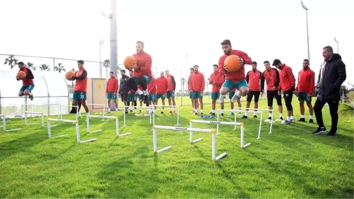 Karşıyaka, Antalya'da güç depoluyor!