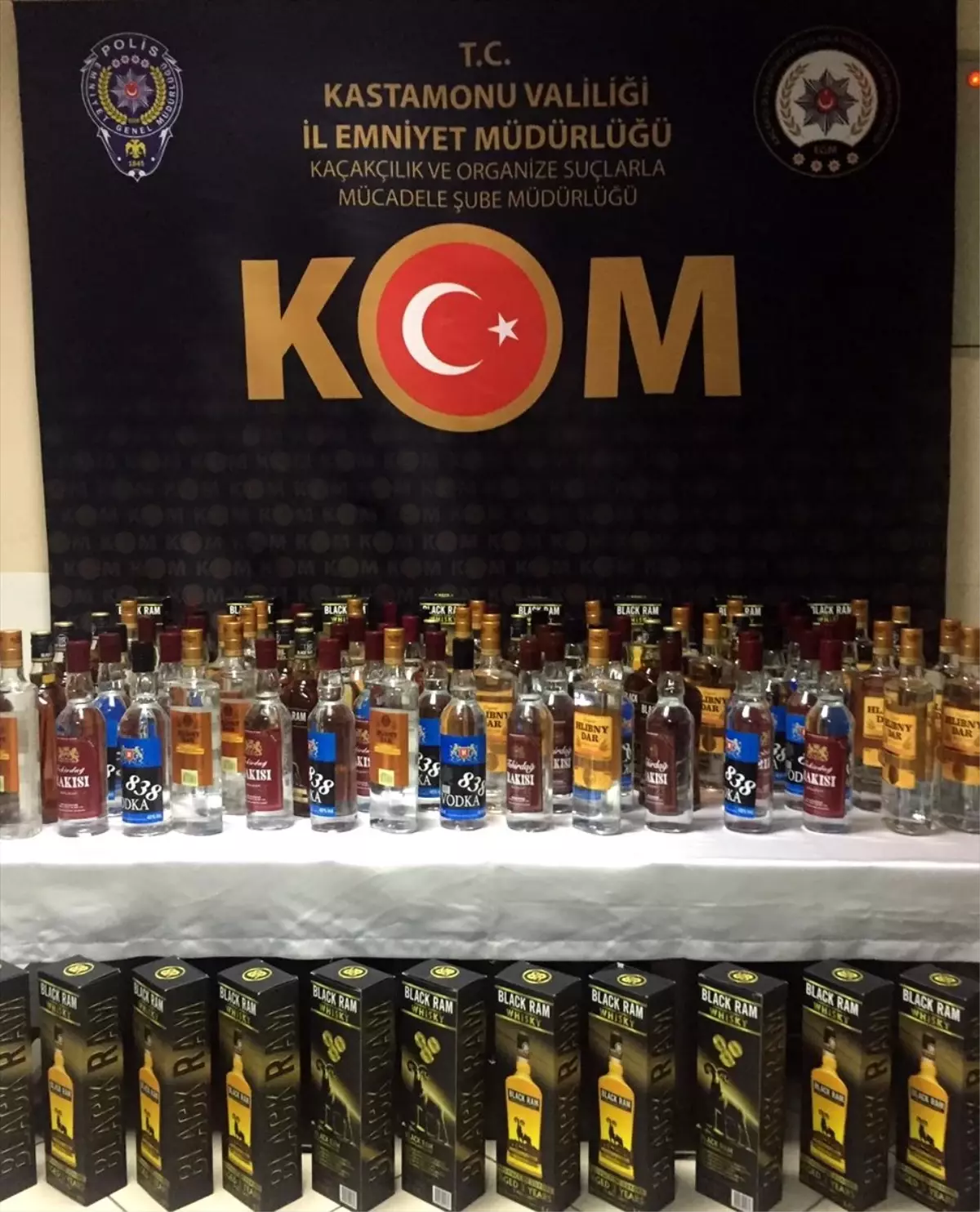 Kastamonu'da kaçak içki operasyonu