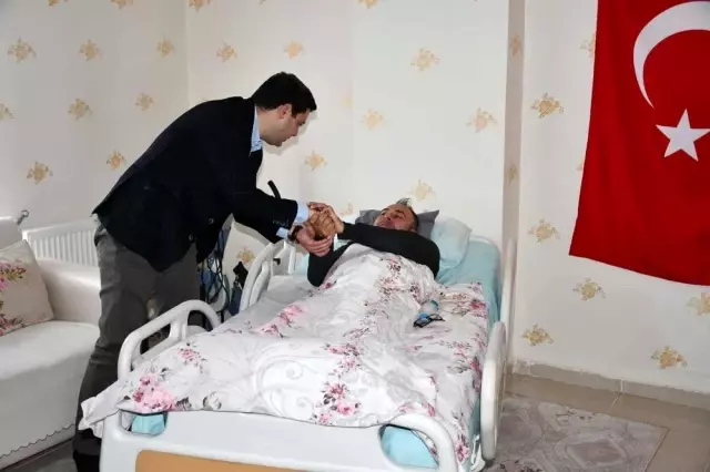 Kaymakam Hacı Hasan Gökpınar'dan gazilere ziyaret Kaymakam Hacı Hasan Gökpınar'dan gazilere ziyaret