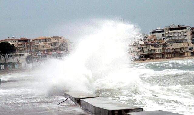 Meteoroloji'den İstanbul'a kar yağışı uyarısı! Kuvvetli geliyor