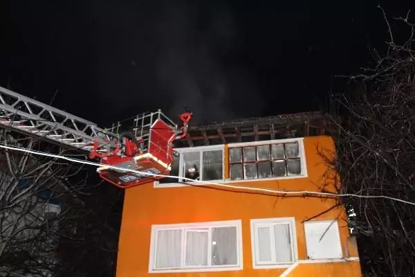 Tokat'ta korkutan yangın Tokat'ta korkutan yangın