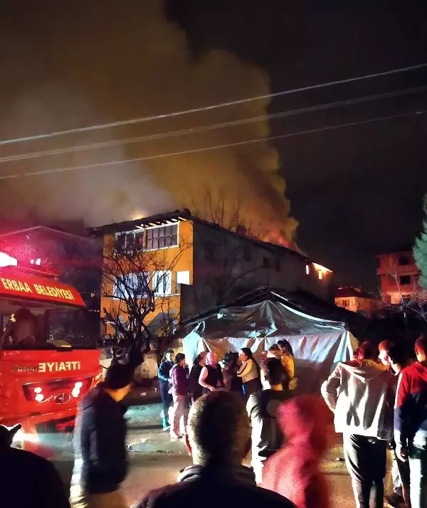 Tokat'ta korkutan yangın Tokat'ta korkutan yangın