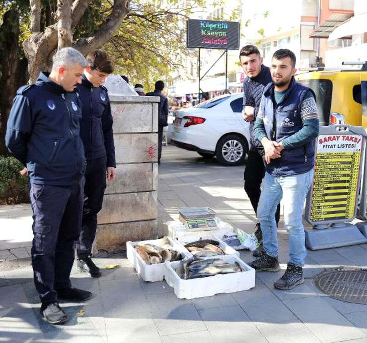 Dilenirken yakalandı, 'Beni bırakın' diye ağladı