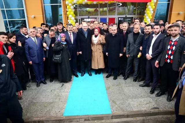 İçişleri Bakanı Soylu: 'Birileri çatlasa da patlasa da Kanal İstanbul'u yapacağız' İçişleri Bakanı Soylu: 'Birileri çatlasa da patlasa da Kanal İstanbul'u yapacağız'