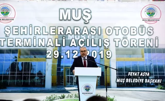 İçişleri Bakanı Soylu: 'Birileri çatlasa da patlasa da Kanal İstanbul'u yapacağız' İçişleri Bakanı Soylu: 'Birileri çatlasa da patlasa da Kanal İstanbul'u yapacağız'