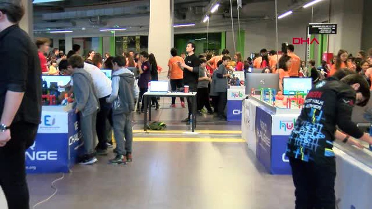 İstanbul robotlarla birlikte yeni meslekler geliyor