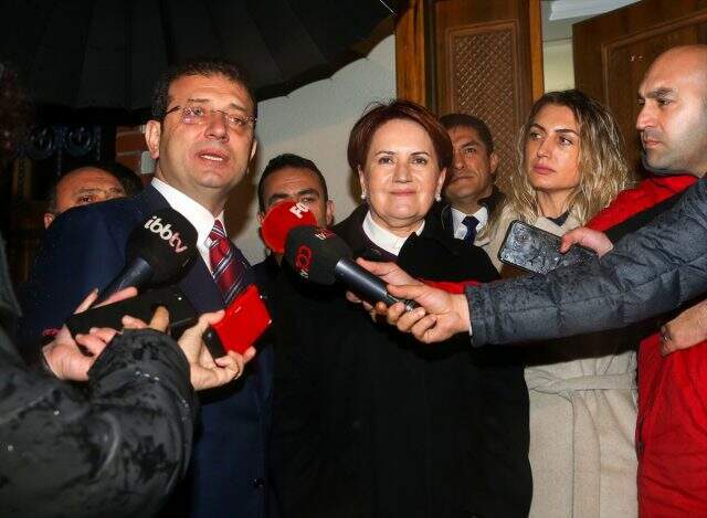 Meral Akşener'le bir araya gelen İmamoğlu: Cumhurbaşkanı davet ederse koşa koşa giderim