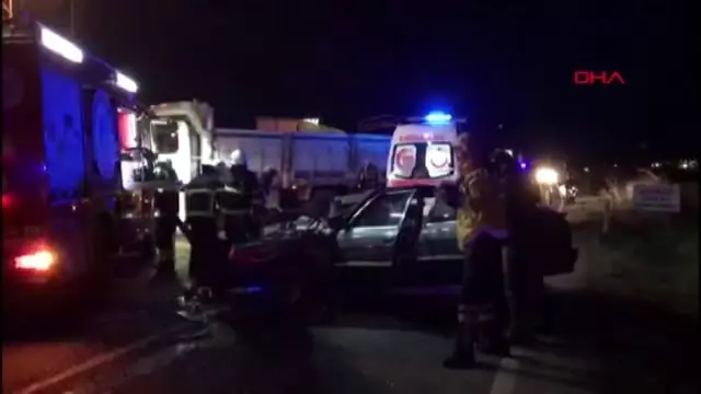 Tekirdağ -tır'la çarpışan otomobilde aynı aileden 6 kişi yaralandı Tekirdağ -tır'la çarpışan otomobilde aynı aileden 6 kişi yaralandı