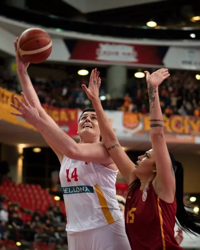 Türkiye Kadınlar Basketbol Süper Ligi maçı Türkiye Kadınlar Basketbol Süper Ligi maçı
