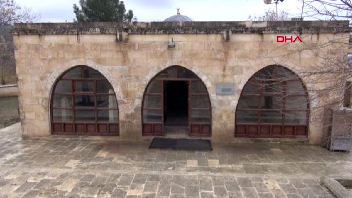 Adıyaman 'abuzer gaffari hazretleri'nin türbesi türkiye'de yok