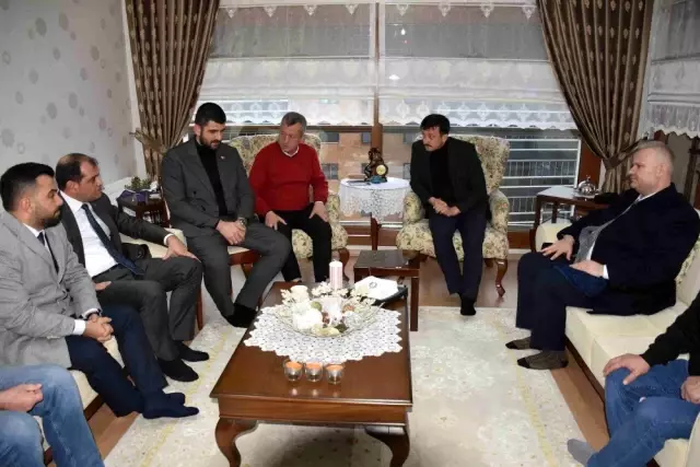 AK Partili Hamza Dağ, Menemen'de Muhtarlar Şurası'na katıldı AK Partili Hamza Dağ, Menemen'de Muhtarlar Şurası'na katıldı
