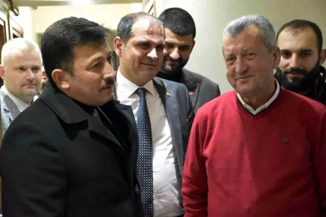 AK Partili Hamza Dağ, Menemen'de Muhtarlar Şurası'na katıldı AK Partili Hamza Dağ, Menemen'de Muhtarlar Şurası'na katıldı