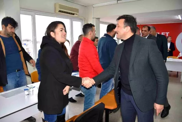 AK Partili Hamza Dağ, Menemen'de Muhtarlar Şurası'na katıldı AK Partili Hamza Dağ, Menemen'de Muhtarlar Şurası'na katıldı