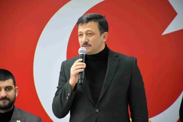 AK Partili Hamza Dağ, Menemen'de Muhtarlar Şurası'na katıldı AK Partili Hamza Dağ, Menemen'de Muhtarlar Şurası'na katıldı