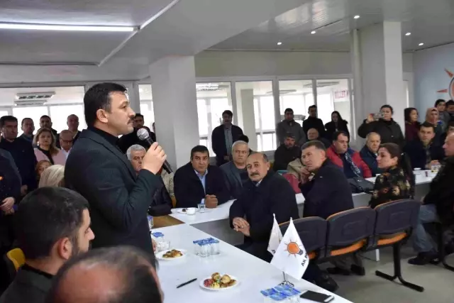 AK Partili Hamza Dağ, Menemen'de Muhtarlar Şurası'na katıldı AK Partili Hamza Dağ, Menemen'de Muhtarlar Şurası'na katıldı