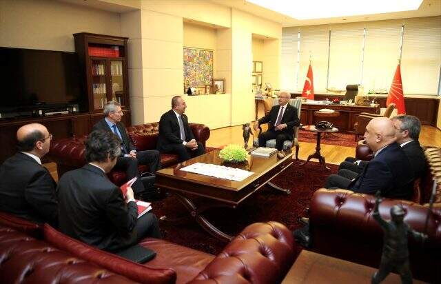 Bakan Çavuşoğlu, Libya tezkeresi için Kemal Kılıçdaroğlu'nu ziyaret etti