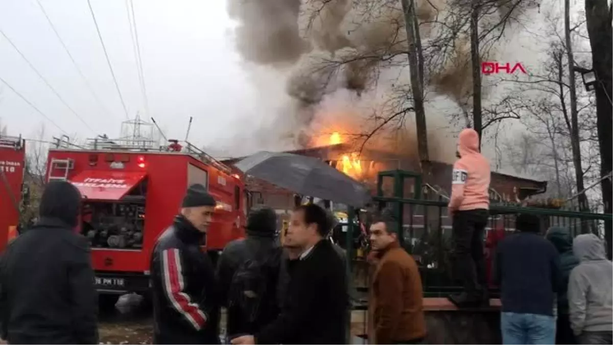 Bursa'da sosyal tesiste yangın çıktı