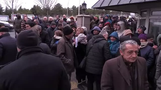 CHP'liler Kanal İstanbul'un ÇED Raporu'na itiraz dilekçesi verdi CHP'liler Kanal İstanbul'un ÇED Raporu'na itiraz dilekçesi verdi