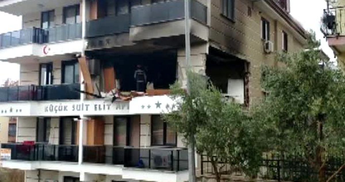 Denizli'de bir apartmanda doğalgaz sızıntısı nedeniyle patlama meydana geldi 4 kişi yaralandı