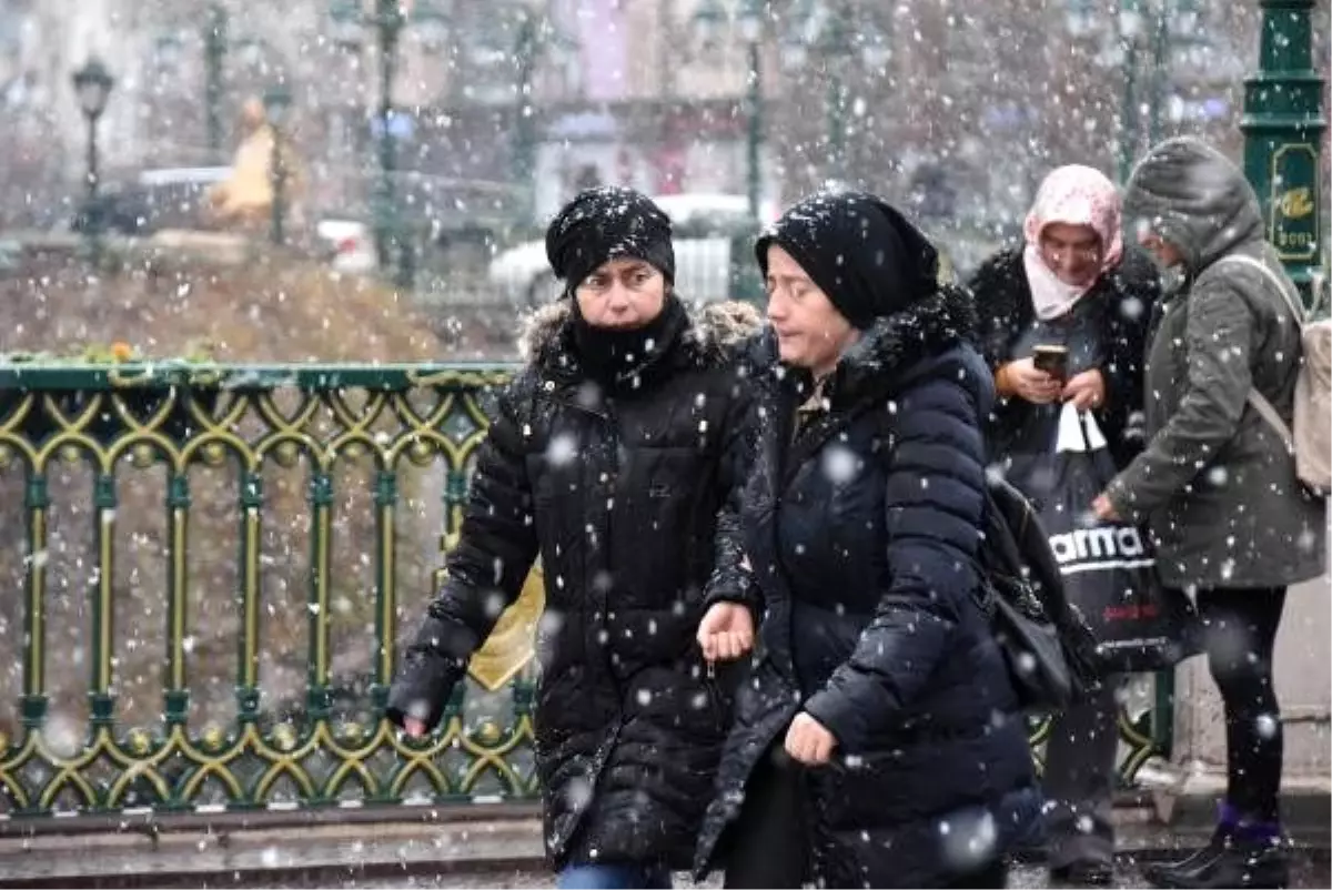 Eskişehir'de kar yağışı