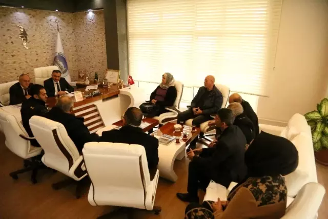Filistin'den gelen heyetten Başkan Cabbar'a ziyaret