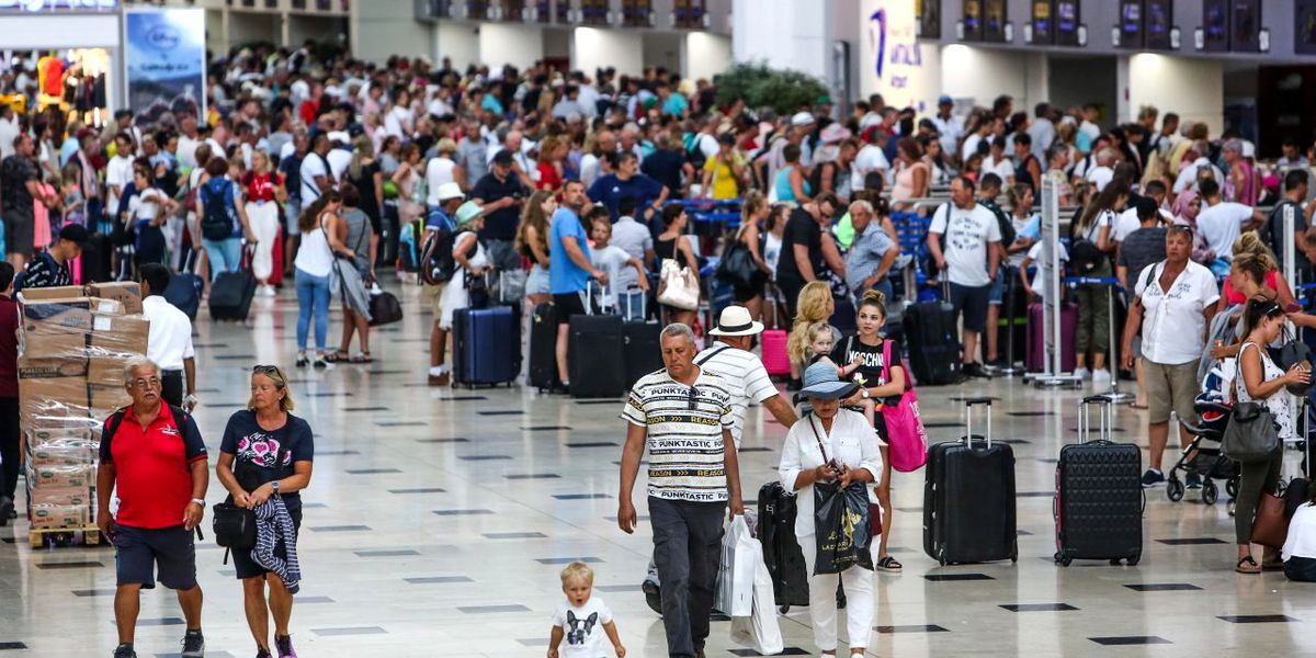 Japonya'da 50 bin uçak bileti yabancı turistlere bedava dağıtılacak