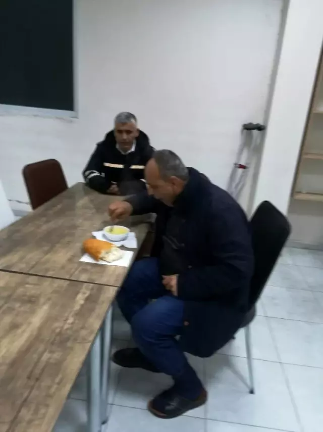 Kimsesiz engelli vatandaşa yardım eli Kimsesiz engelli vatandaşa yardım eli